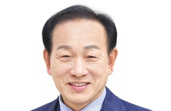 신현국 문경시장, '비리 감사 중단 지시'로 1심 징역 10개월, 집행유예 2년 선고