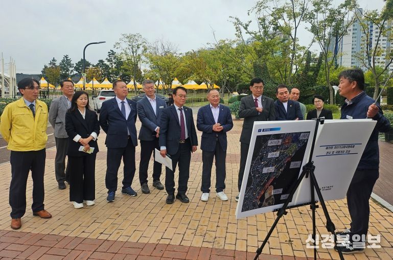 건설해양농림위원회 마산가고파국화축제 방문