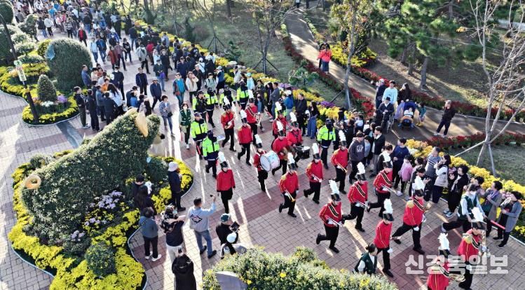 제24회 마산가고파국화축제(2024)_국화드림퍼레이드