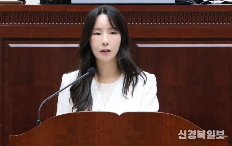 구정질문 하는 윤정회 의원