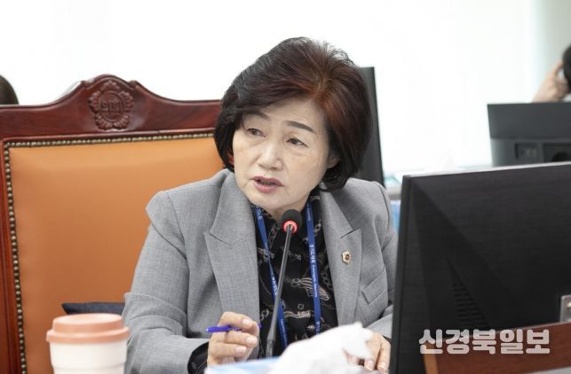 경기도의회 여성가족평생교육위원회 김동희 부위원장(더불어민주당, 부천6)