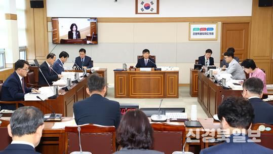 강원특별자치도의회 교육위, 도교육청 스마트기기 보급사업 감사계획 제출 요구