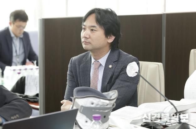 2025년도 행정사무감사… 고양특례시의회 송규근 의원, '고양시 시민복지재단 설립' 추진에 근본적 문제 제기