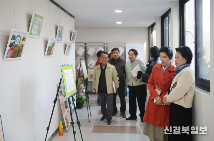 단양군의회, 청사 연결 통로를 군민을 위한 ‘미니 갤러리’ 로!!