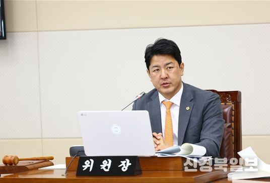 강원도의회 문관현 위원장,