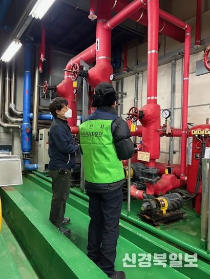 영천시는 지난 21일 설 명절 대비 재난·화재·안전사고 예방을 위한 다중이용시설 안전점검을 실시했다.