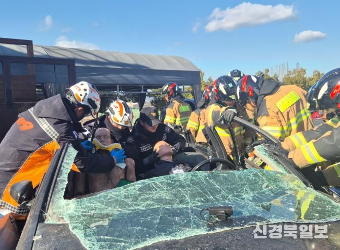 화재,구조,응급처치 신규직원들의 입체적 종합전술훈련 현장