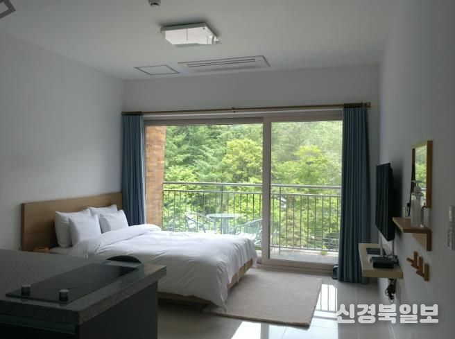 화천군의 지원으로 시설환경 개선을 완료한 화천지역 농어촌 민박들