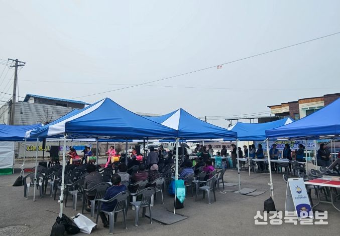 ‘자원봉사가 꽃피는 오일장’운영