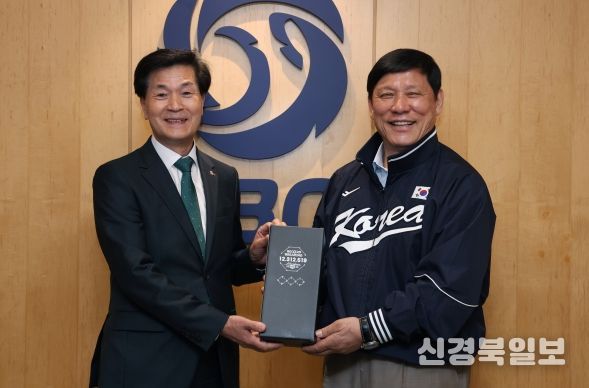 KBO 허구연 총재-안병구 밀양시장