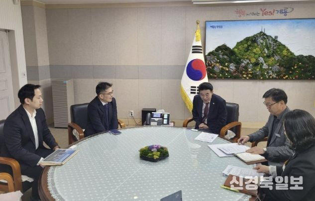 이응우 계룡시장은 7일 하대실2지구 공동1블록 개발사업 관련 시행사(태유디앤피(주))에게 우수 건설사 참여를 요청하고 현안을 점검했다.